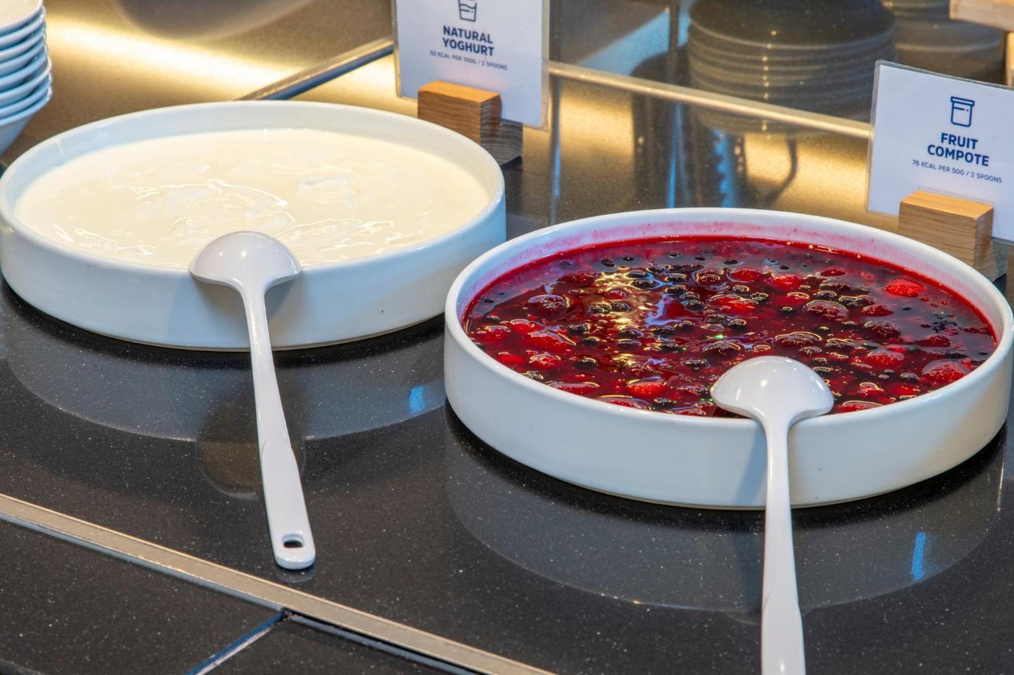 Holiday Inn Express London - Epsom Downs By Ihg Luaran gambar
